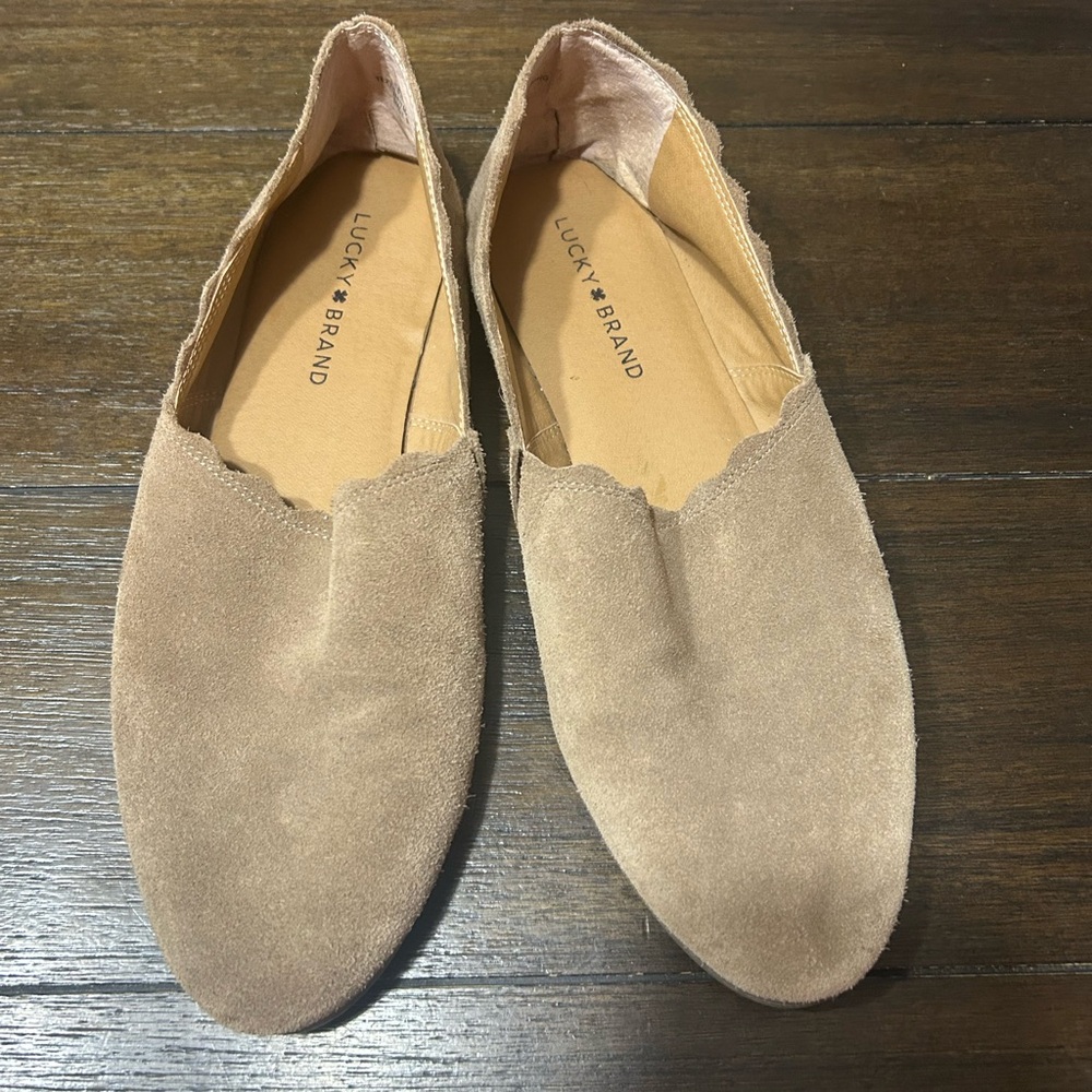 Lucky Brand Cloeey Scalloped Flats